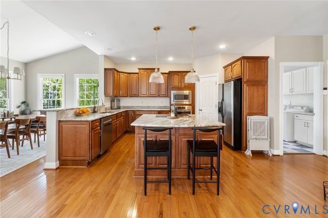 5418 Trail Ride Ct, Moseley, VA 23120