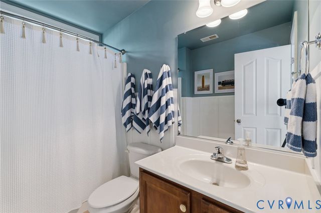 5418 Trail Ride Ct, Moseley, VA 23120