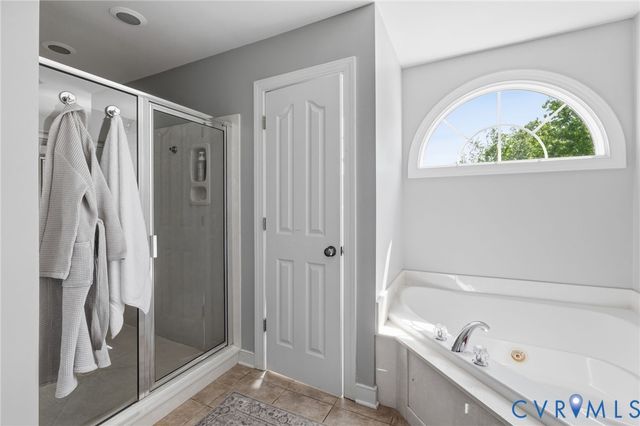 5418 Trail Ride Ct, Moseley, VA 23120