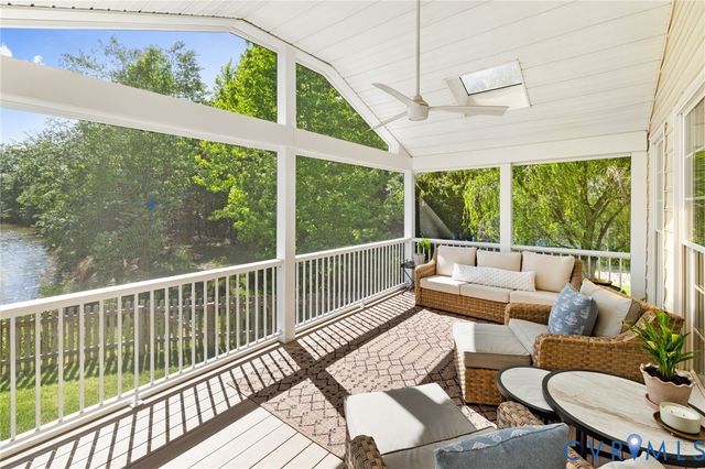 5418 Trail Ride Ct, Moseley, VA 23120