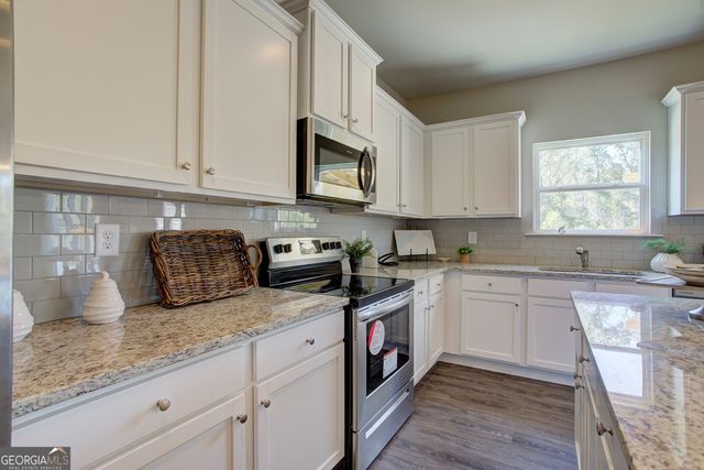 210 Ruby Robin Drive, Jefferson, GA 30549