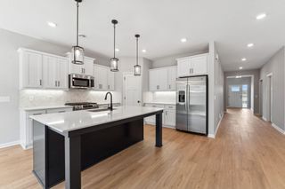 10466 Glenbrook Avenue S, Cottage Grove, MN 55016