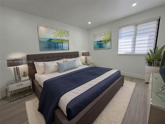 1600 SW 157th Ave, Pembroke Pines, FL 33027