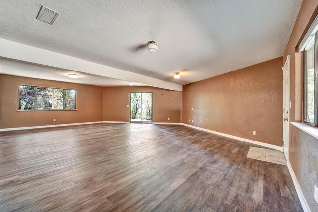 4968 N Mining Brook Ct, Placerville, CA 95667