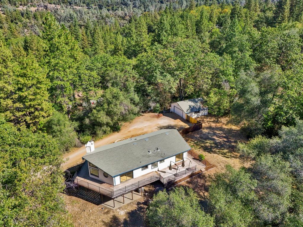 4968 N Mining Brook Ct, Placerville, CA 95667