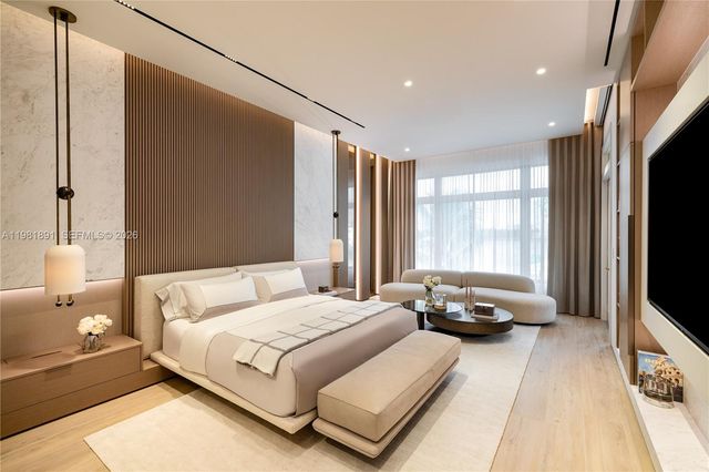 1522 Island Blvd, Aventura, FL 33160