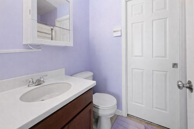 748 Florence Street, Hampshire, IL 60140