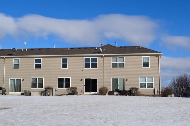 748 Florence Street, Hampshire, IL 60140