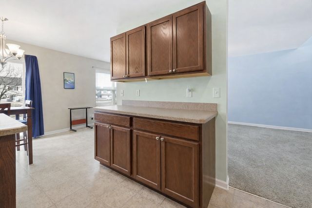 748 Florence Street, Hampshire, IL 60140