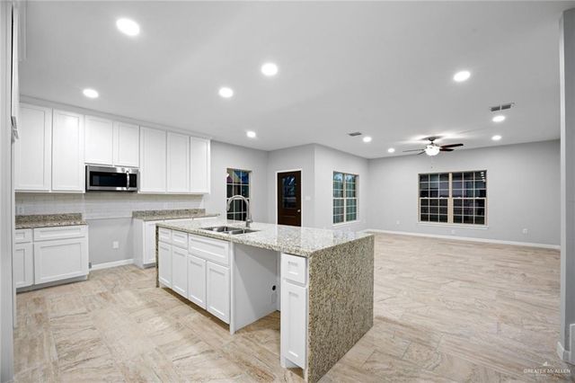 2905 Capri Court, Mission, TX 78572