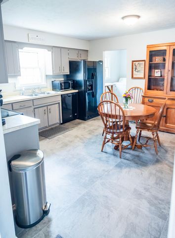 2138 Waddy Road, Lawrenceburg, KY 40342