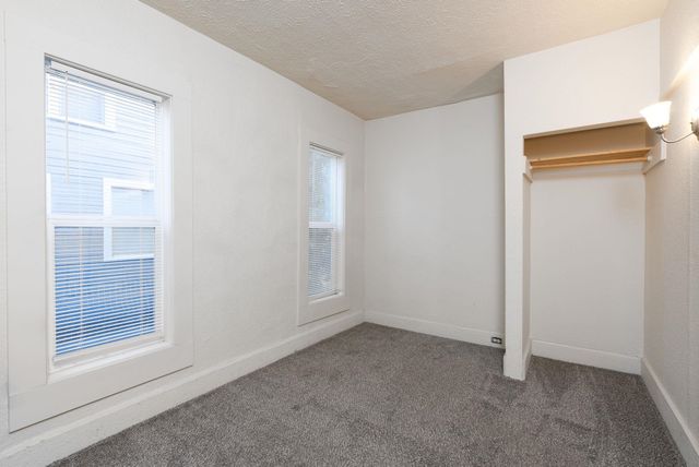 2022 W College Ave, Spokane, WA 99201