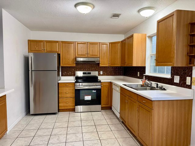 1309 Charles St, Paragould, AR 72450