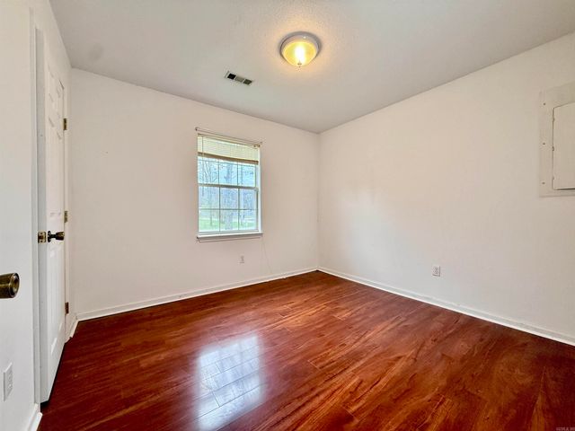 1309 Charles St, Paragould, AR 72450