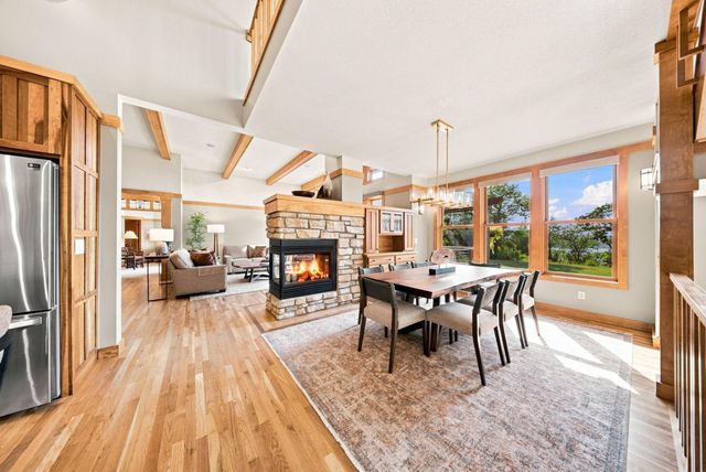 294 Salishan Drive, Hudson, WI 54016