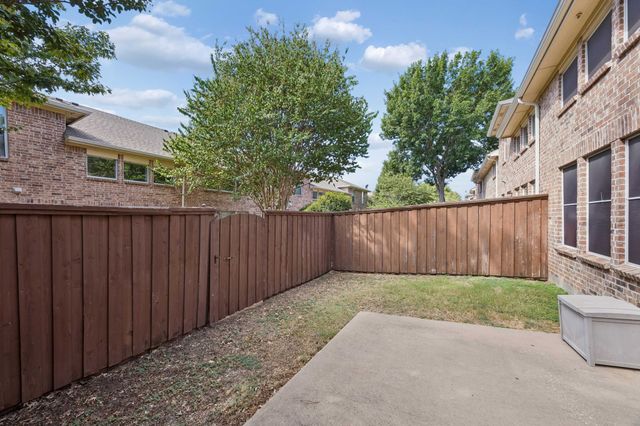 10187 Summit Run Drive, Frisco, TX 75035