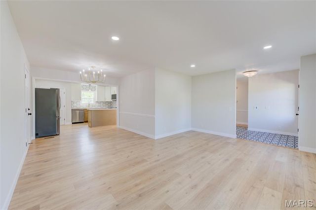 2060 Aqueduct Drive, Florissant, MO 63033
