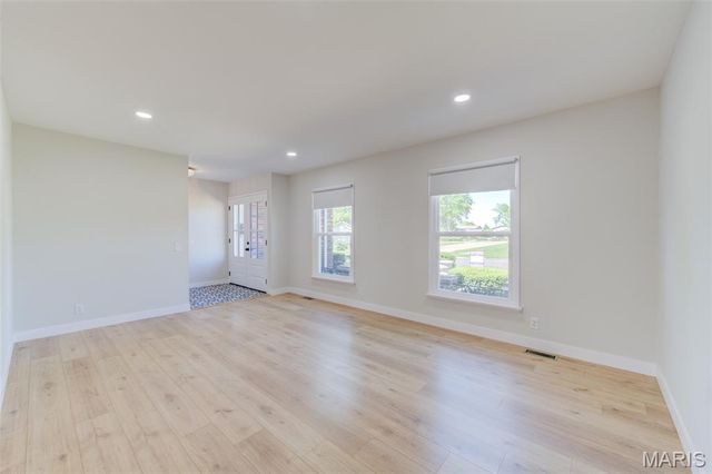 2060 Aqueduct Drive, Florissant, MO 63033