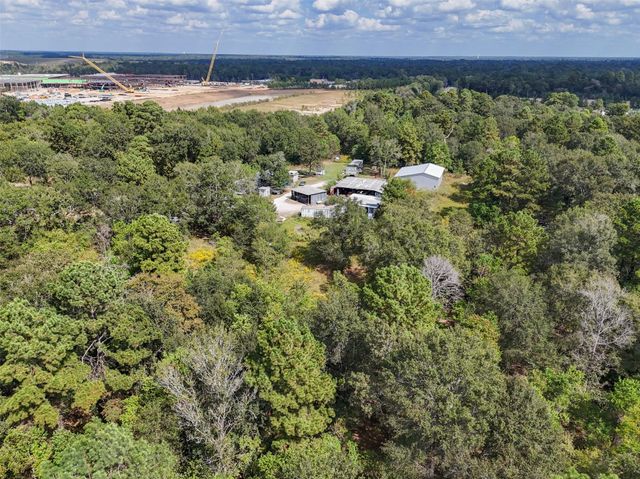 1108 Miracle Dr Drive, Conroe, TX 77301