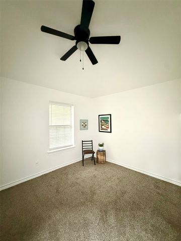 5520 Chimney Rock Drive, Arlington, TX 76017