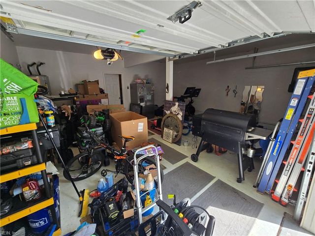 4400 Leamore Square RD, Virginia Beach, VA 23462