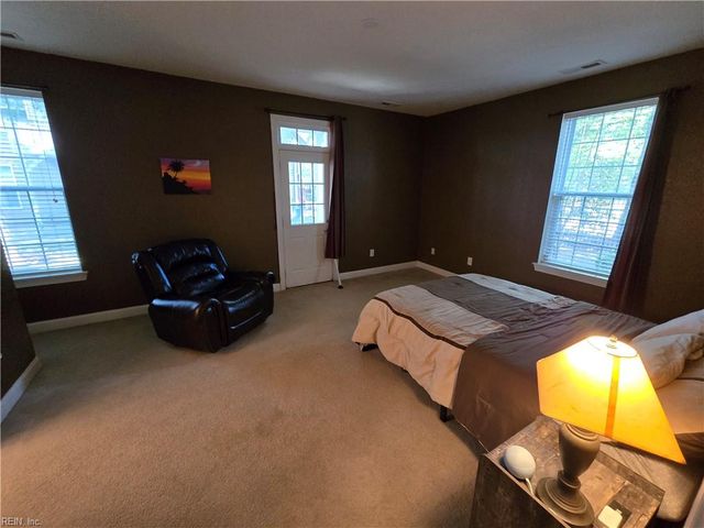 4400 Leamore Square RD, Virginia Beach, VA 23462