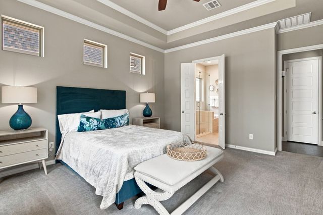 2701 Trinity Trail Way, Fort Worth, TX 76118