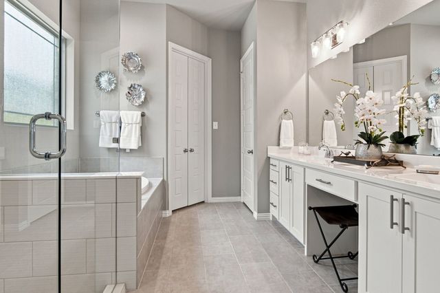 2701 Trinity Trail Way, Fort Worth, TX 76118