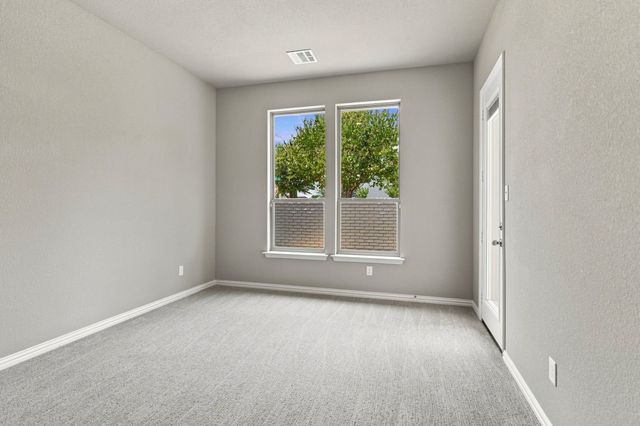 2701 Trinity Trail Way, Fort Worth, TX 76118