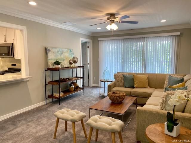 55 Westwood Drive 90, Westbury, NY 11590