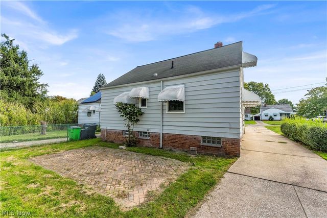 4992 Claremont Boulevard, Garfield Heights, OH 44125