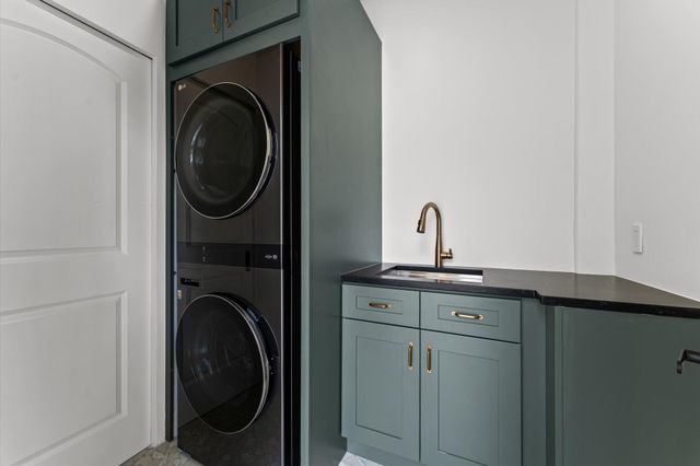 4010 Norfolk Street, Houston, TX 77027