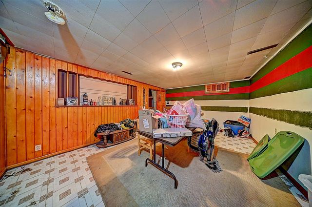 501 36th Street SE, Cedar Rapids, IA 52403