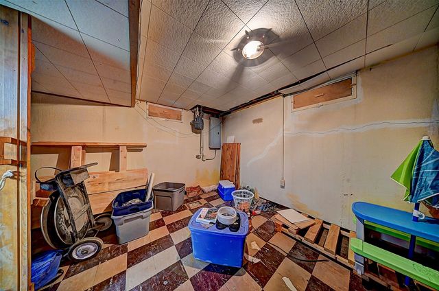 501 36th Street SE, Cedar Rapids, IA 52403