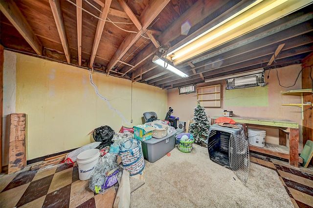 501 36th Street SE, Cedar Rapids, IA 52403