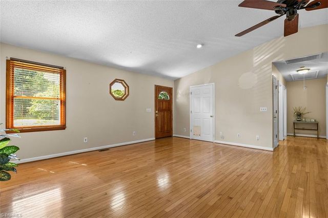 1110 Barham Road, Greensboro, NC 27455