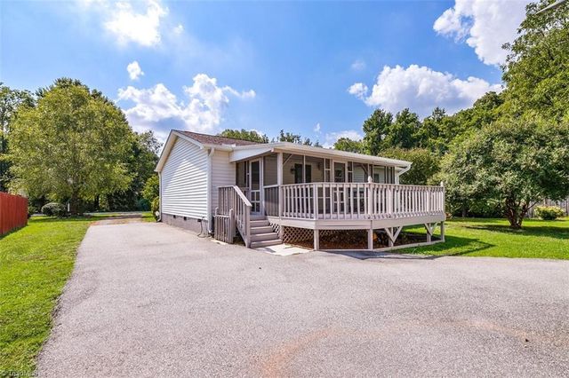1110 Barham Road, Greensboro, NC 27455
