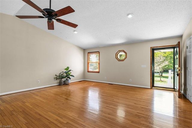 1110 Barham Road, Greensboro, NC 27455