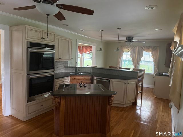 8 Anson Street, Stratford, CT 06614