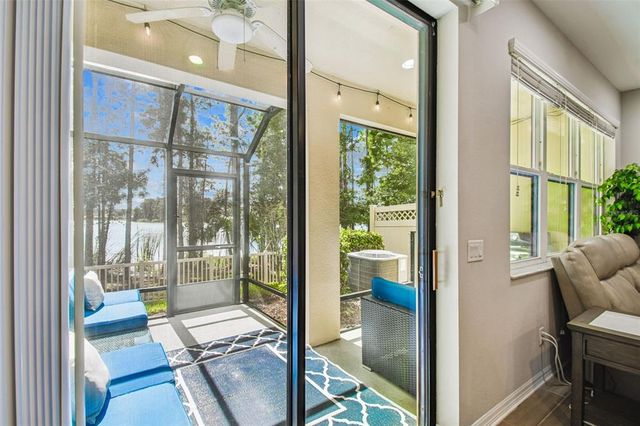 11424 CROWNED SPARROW LANE, Tampa, FL 33626
