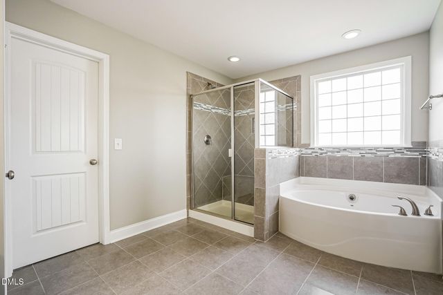 4148 Weavers Pond Drive, Zebulon, NC 27597