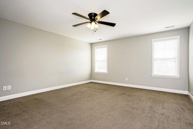 4148 Weavers Pond Drive, Zebulon, NC 27597