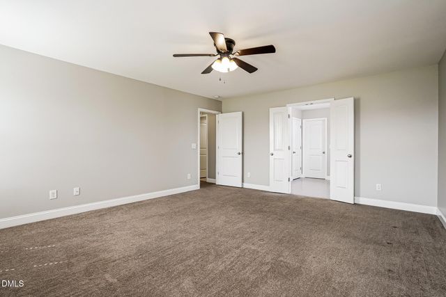 4148 Weavers Pond Drive, Zebulon, NC 27597
