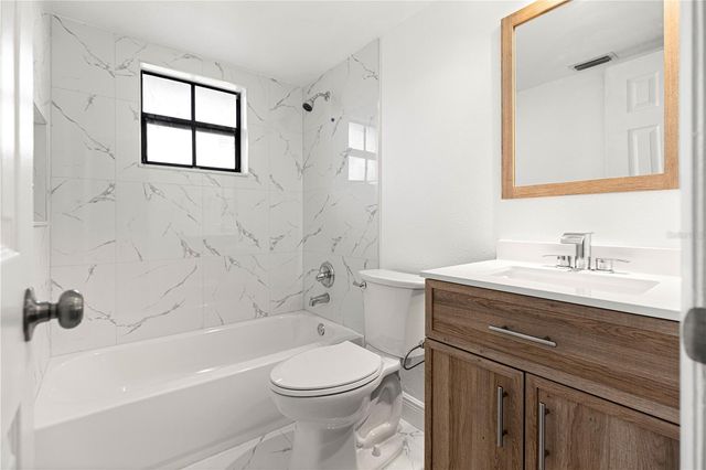 16051 SW 52ND AVENUE ROAD, Ocala, FL 34473