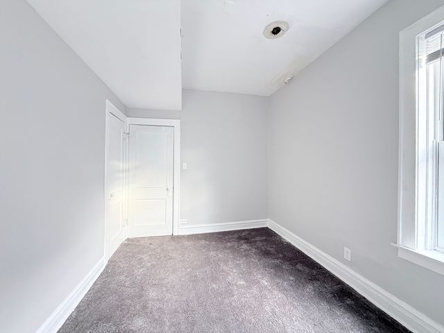 8216 S Maryland Avenue, Chicago, IL 60619