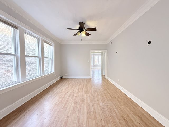 8216 S Maryland Avenue, Chicago, IL 60619