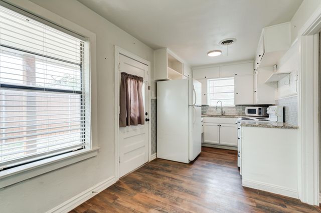 2308 30th Street, Lubbock, TX 79411