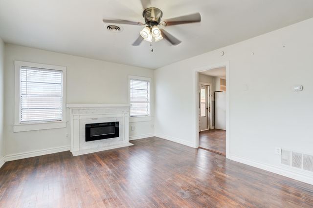 2308 30th Street, Lubbock, TX 79411