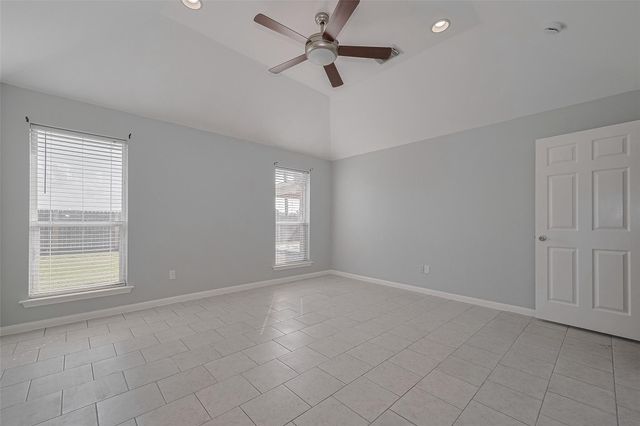 9631 Highland Pointe Drive, Needville, TX 77461