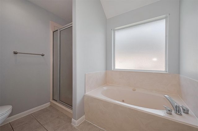 9631 Highland Pointe Drive, Needville, TX 77461